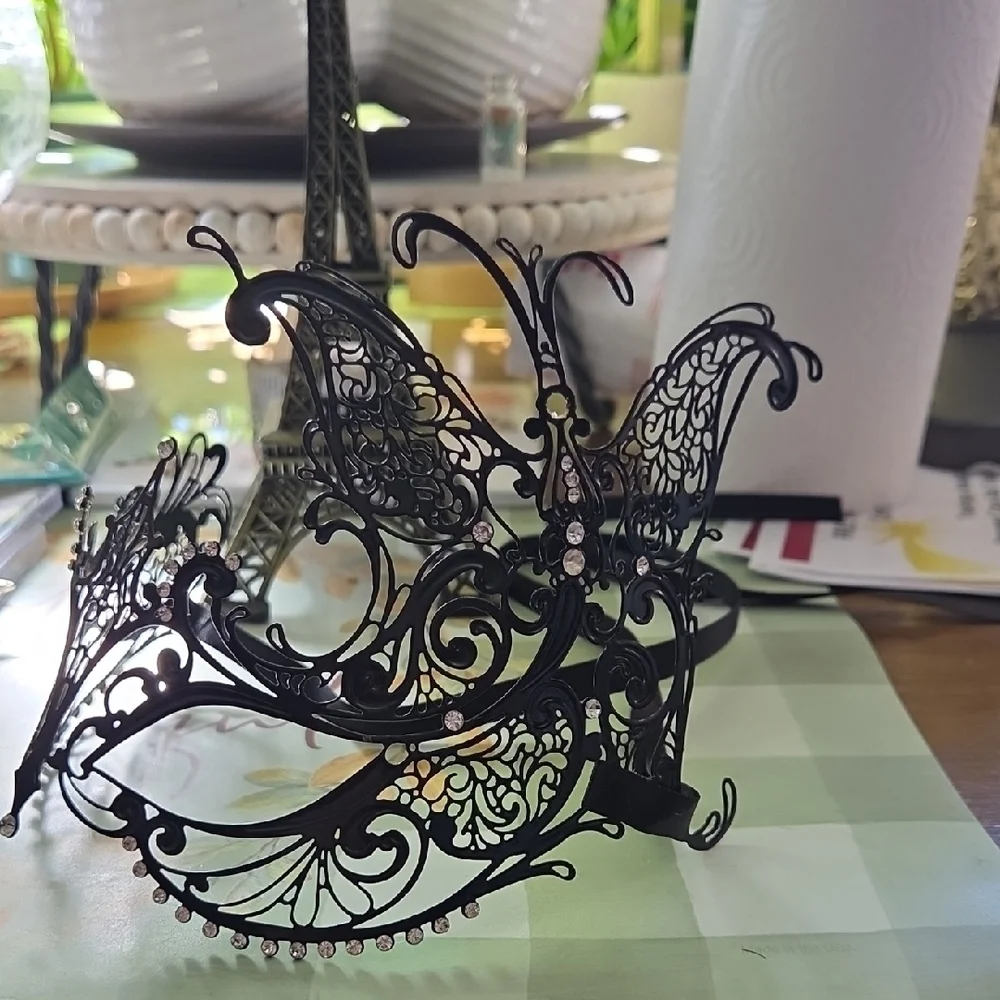 Intricate Black Metal Filigree Masquerade Mask